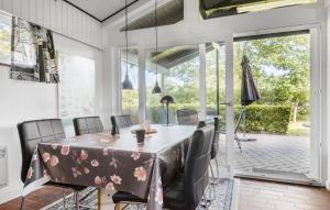 Κήπος έξω από το Cozy Home In Sydals With Wifi