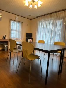 TV a/nebo společenská místnost v ubytování Kei Chia Private Lodging