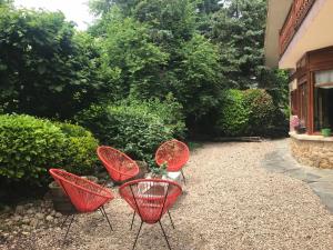 Ogród w obiekcie Caserio Arrigorri excelente ubicación jardín con barbacoa 14 plazas