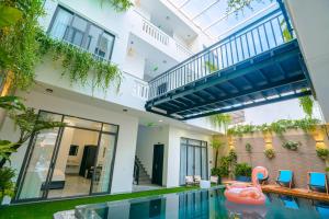 Bazén v ubytování Beach Palm Villa Hoi An nebo v jeho okolí
