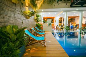 Bazén v ubytování Beach Palm Villa Hoi An nebo v jeho okolí