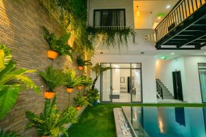 Bazén v ubytování Beach Palm Villa Hoi An nebo v jeho okolí