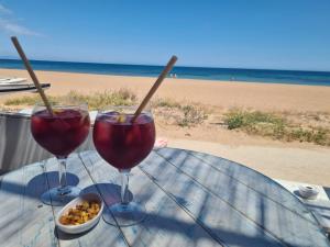 Nápoje v ubytovaní Beach view - primera linea lujo
