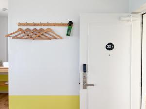 Fotografie z fotogalerie ubytování Golden Sun Beach Hotel - Vacation STAY 51362v v destinaci Igei