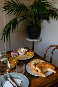 Afbeelding uit fotogalerij van Kővirág Panzió in Köveskál +34 foto's