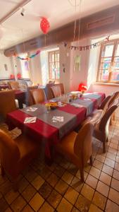 Afbeelding uit fotogalerij van Art Apartments Sievering in Wenen +119 foto's