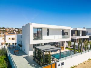 Πισίνα στο ή κοντά στο Villa kambolé