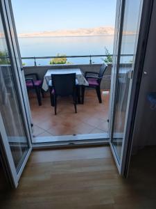 Gallery image of Apartments NONO in Senj