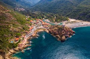 Paesaggio naturale nelle vicinanze dell'aparthotel