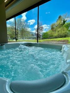 Bazén v ubytování Vital Hotel Flora nebo v jeho okolí