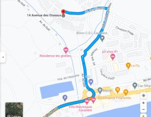 Fotografia z galérie ubytovania VUE MER- BEAU STUDIO - TERRASSE ABRITEE - Wi-Fi - CLIMATISATION - PARKING GRATUIT v destinácii Le Lavandou