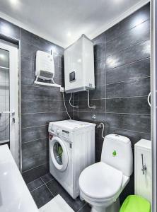 ห้องน้ำของ Jednosoban apartman u centru Bara