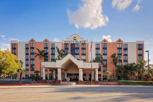 a hotel face building with a street in front of it at Hyatt Place Ontario/Rancho Cucamonga in Ontario