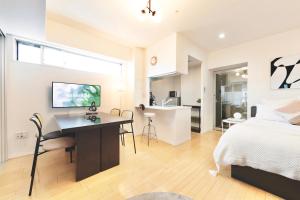 Μια τηλεόραση ή/και κέντρο ψυχαγωγίας στο City Hotel Shinsaibashi Lofts