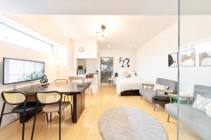 Χώρος καθιστικού στο City Hotel Shinsaibashi Lofts