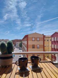 Parveke tai terassi majoituspaikassa Apartamento grande en Huesca