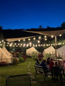 Zahrada ubytování Valea Doftanei Glamping
