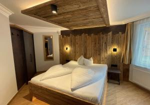 Posteľ alebo postele v izbe v ubytovaní Hotel Garni Ida