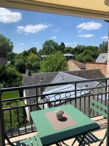 Galeriebild der Unterkunft AZUR T2 de standing, proche RER in Chatou