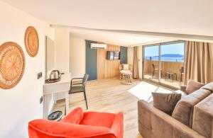 Posezení v ubytování Kas Athena Hotel