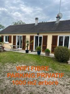 Afbeelding uit fotogalerij van Au Bois Fleuri in Bracieux