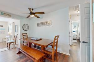 Gallery image of Gone Intracoastal in Ocean Isle Beach +27 photos