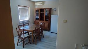 Kuchyň nebo kuchyňský kout v ubytování Apartman Maja