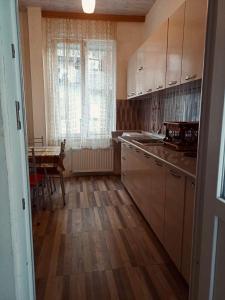 Kuchyň nebo kuchyňský kout v ubytování Anna's Guesthouse + 31 fotografií