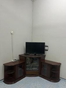 TV/trung tâm giải trí tại HOMESTAY NO.45 +7 ảnh