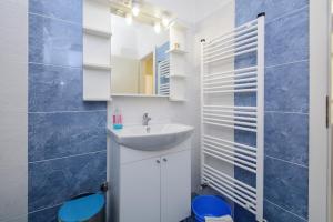 Koupelna v ubytování Guest House by Auro + 86 fotografií