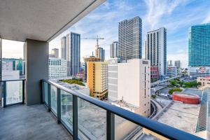 Nespecifikovaný výhled na destinaci Miami nebo výhled na město při pohledu z apartmánu