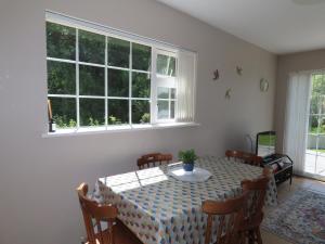 香农河畔卡里克Quayside Lodge的相册照片