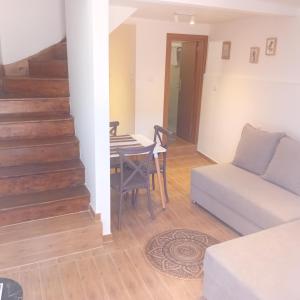 Gallery image of Titinas' in Plomarion