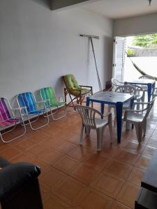 Posezení v ubytování Sobrado beira mar com vista deslumbrante + 3 fotografie