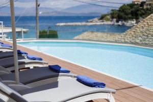 Bazén v ubytování Melina Bay Boutique Hotel nebo v jeho okolí
