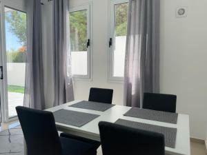 Φωτογραφία από το άλμπουμ του Holiday Cyprus 002 στην Πόλη Χρυσοχούς