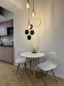 Η κουζίνα ή μικρή κουζίνα στο Świętojańska 49 +8 φωτογραφίες