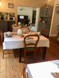 Photo de la galerie de l'établissement La Maison du Parc, à Yzeron