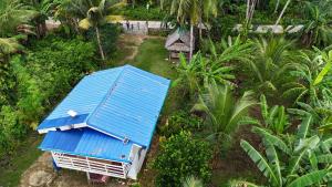 Zahrada ubytování Bayay ni Nanay Bed & Breakfast in Magpupungko Beach Road