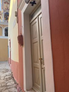 Фотография из галереи Sokratis Apartments в Сими