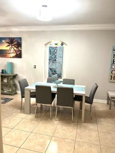 Posezení v ubytování JJs Beach Condo