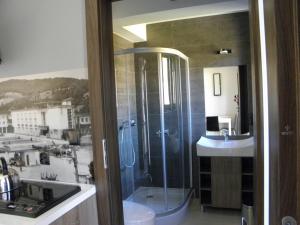 Apartamenty Dawna Wisłaにあるバスルーム