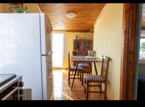 Gallery image of kali SunnySide Up in Nea Kalikratia +24 photos