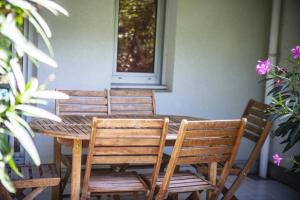 Zdjęcie z galerii obiektu Villegiales Tee2 - En Rez de jardin dans une résidence avec piscine MAE-1154 w mieście La Grande-Motte