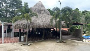 Φωτογραφία από το άλμπουμ του Cabañas Pork Light σε Colonia Agrícola de Caracolicito +20 φωτογραφίες