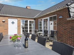 Fotografie z fotogalerie ubytování Holiday Home Løvsangervej v destinaci Nørby
