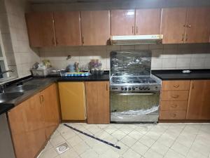 A cozinha ou kitchenette de Feel like a home away home