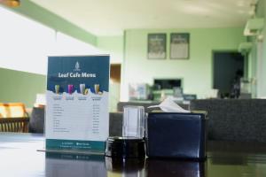 Зображення з фотогалереї помешкання LEAF HoteL у місті Джакарта