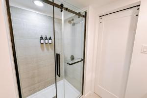 Uma casa de banho em Studio Resten by Gestion ELITE