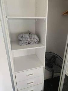 MerrylandsModern Luxury 3 Bedrm Apt Close to Parramatta, CBD的相册照片